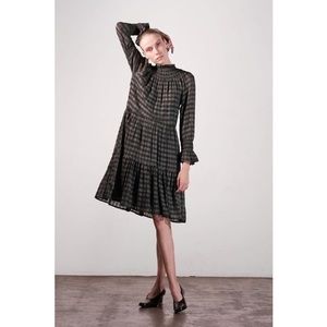 New Maria Stanley Taylor Dress in Bonsai. Size Small.